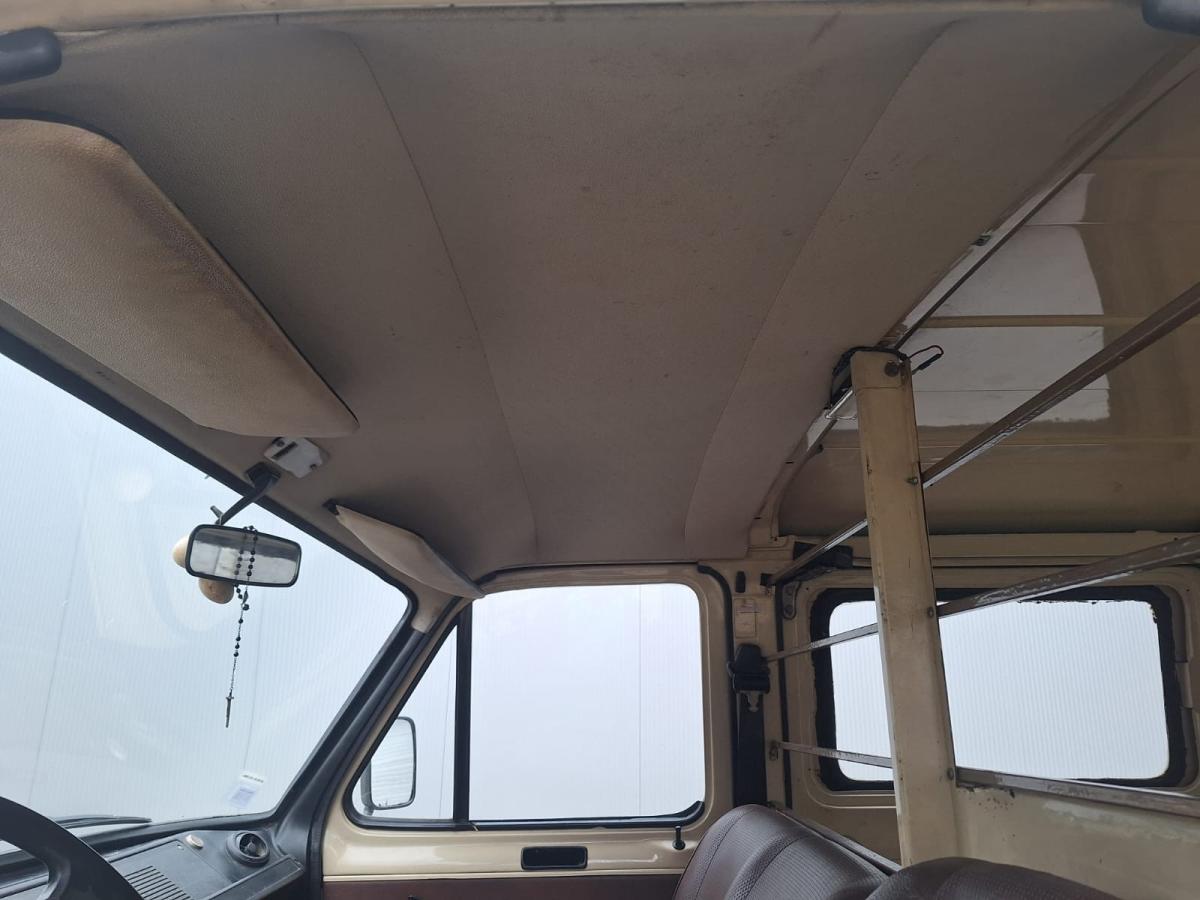 ford-transit-1980-diesel-2358cc