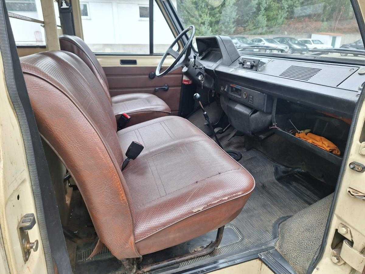 ford-transit-1980-diesel-2358cc