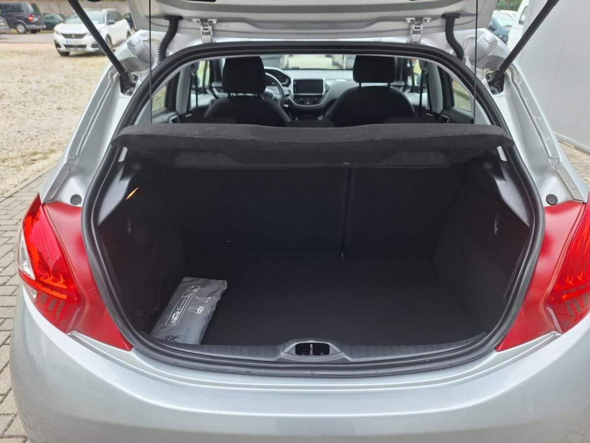 peugeot-208-2013-gasolina-1199cc