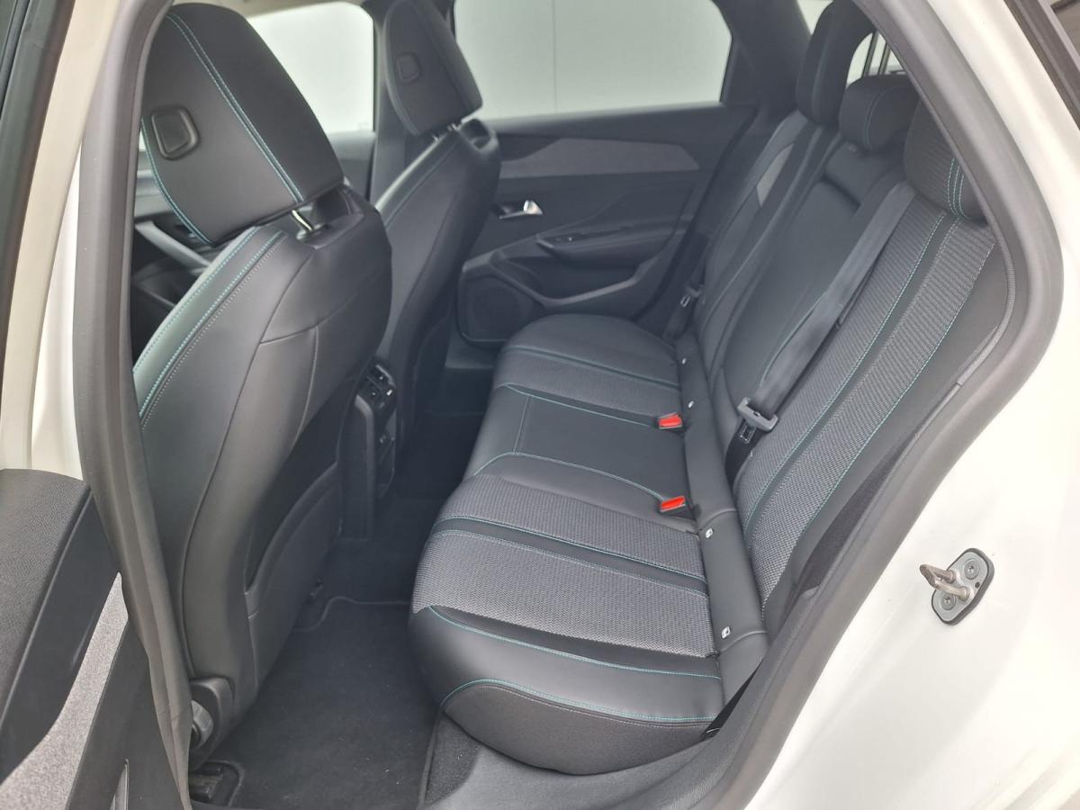 peugeot-308-sw-2022-diesel-1499cc