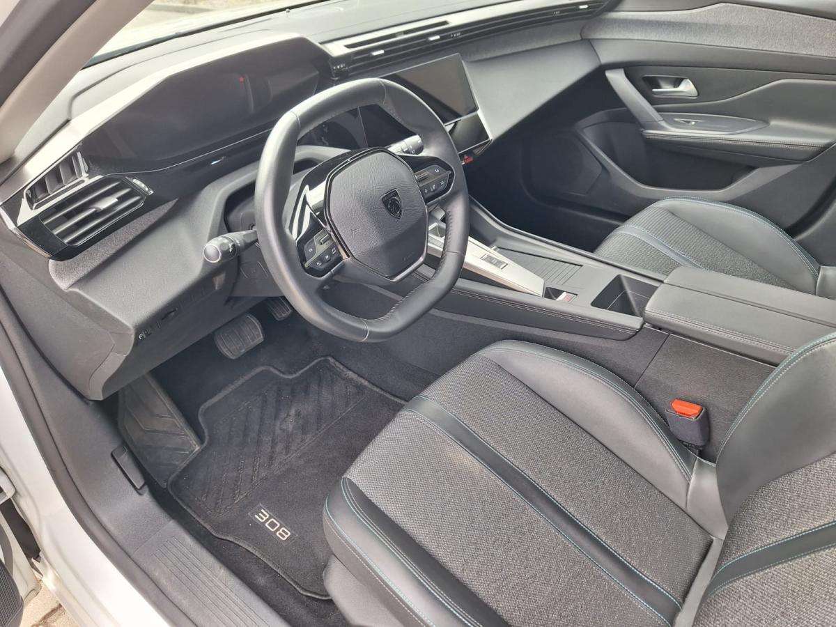 peugeot-308-sw-2022-diesel-1499cc