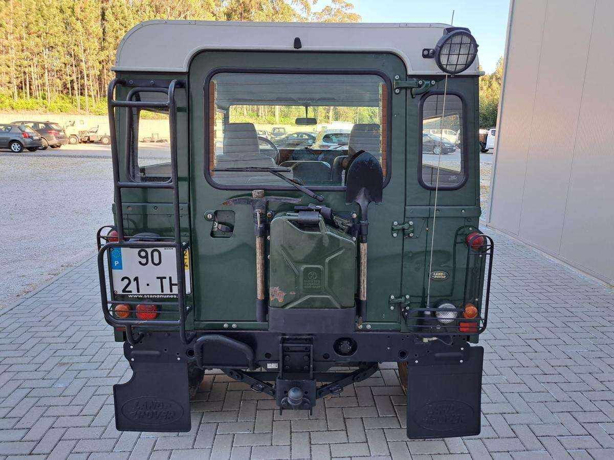 land-rover-defender-2002-diesel-2495cc
