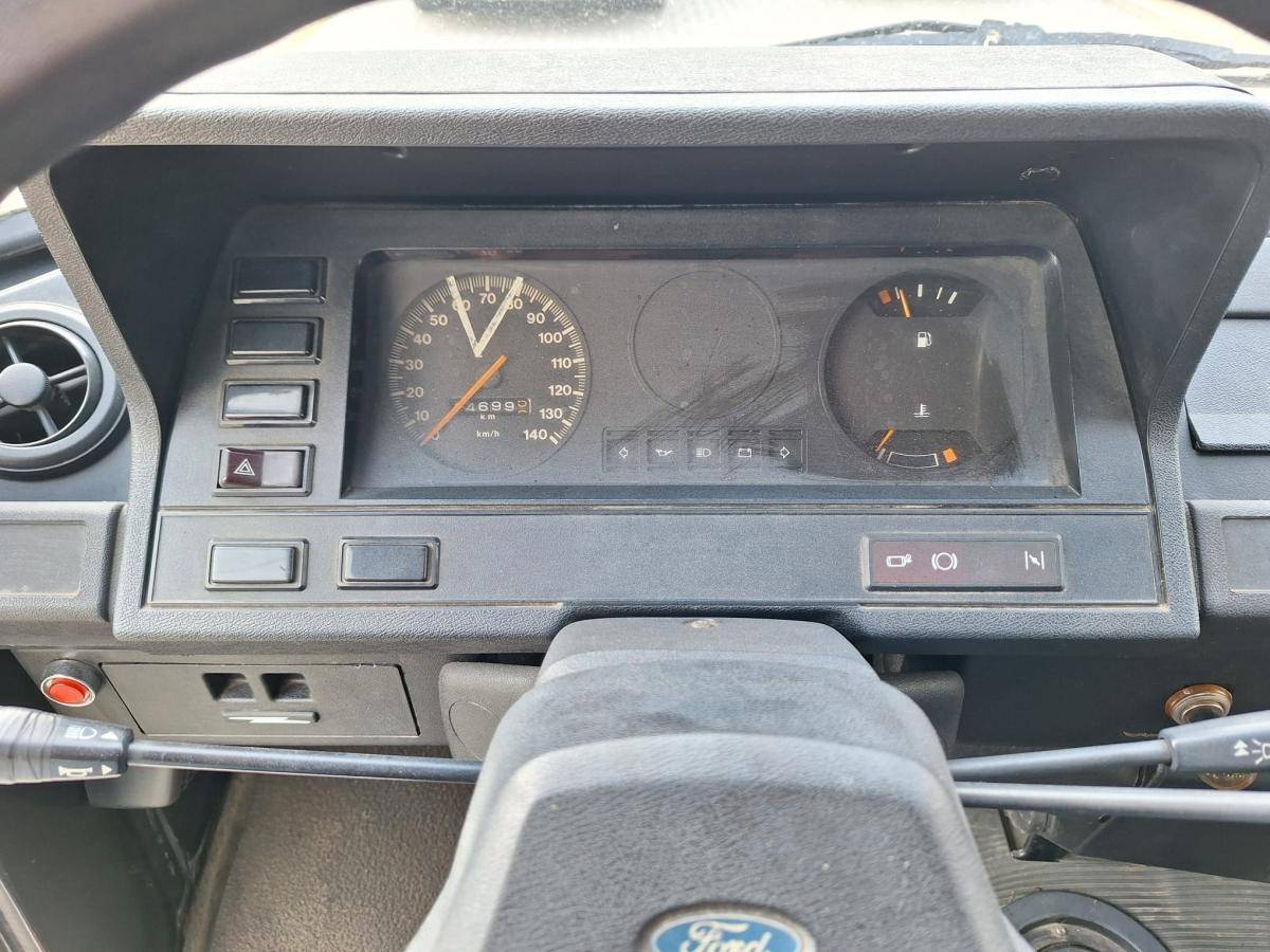 ford-transit-1982-diesel-2358cc