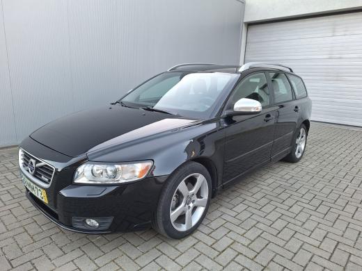 volvo-v50-2011-diesel-1560cc