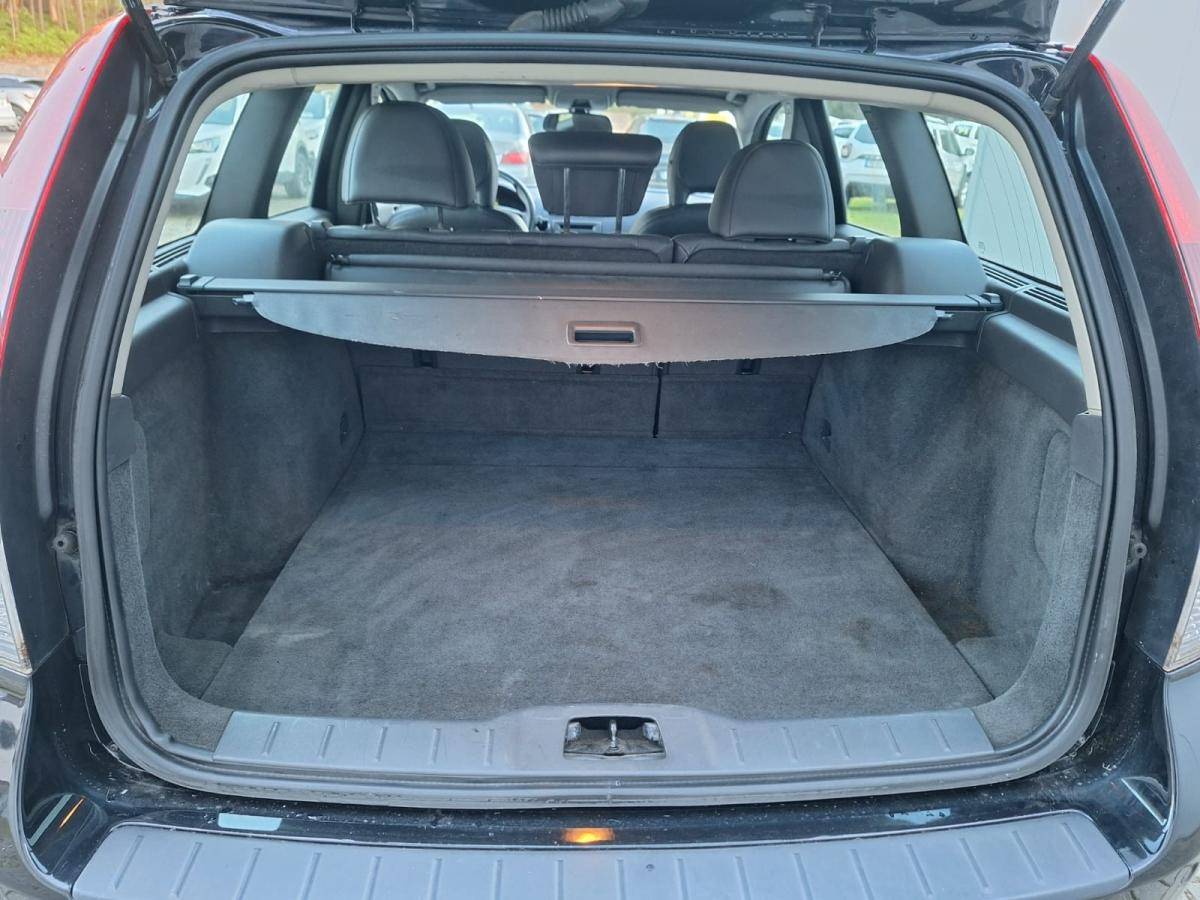 volvo-v50-2011-diesel-1560cc