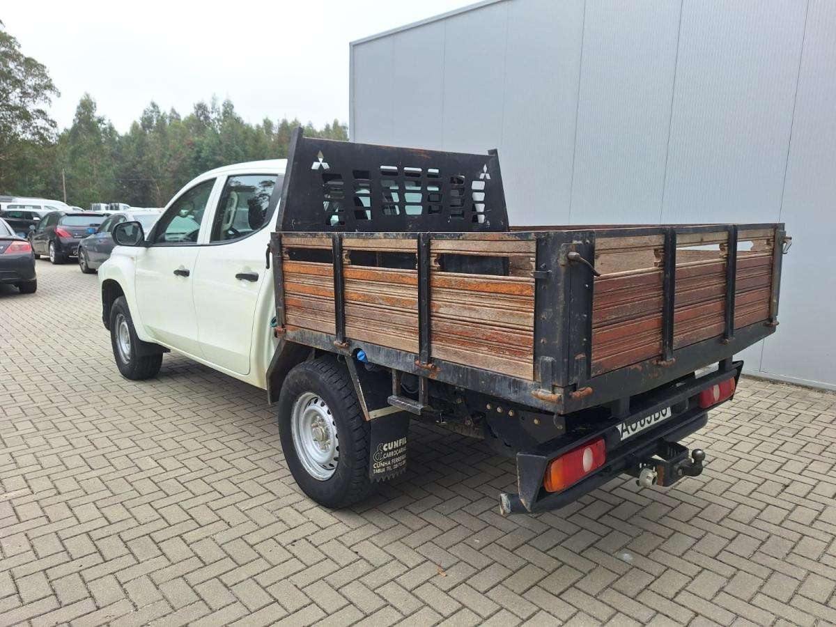 mitsubishi-l200-2021-diesel-2268cc