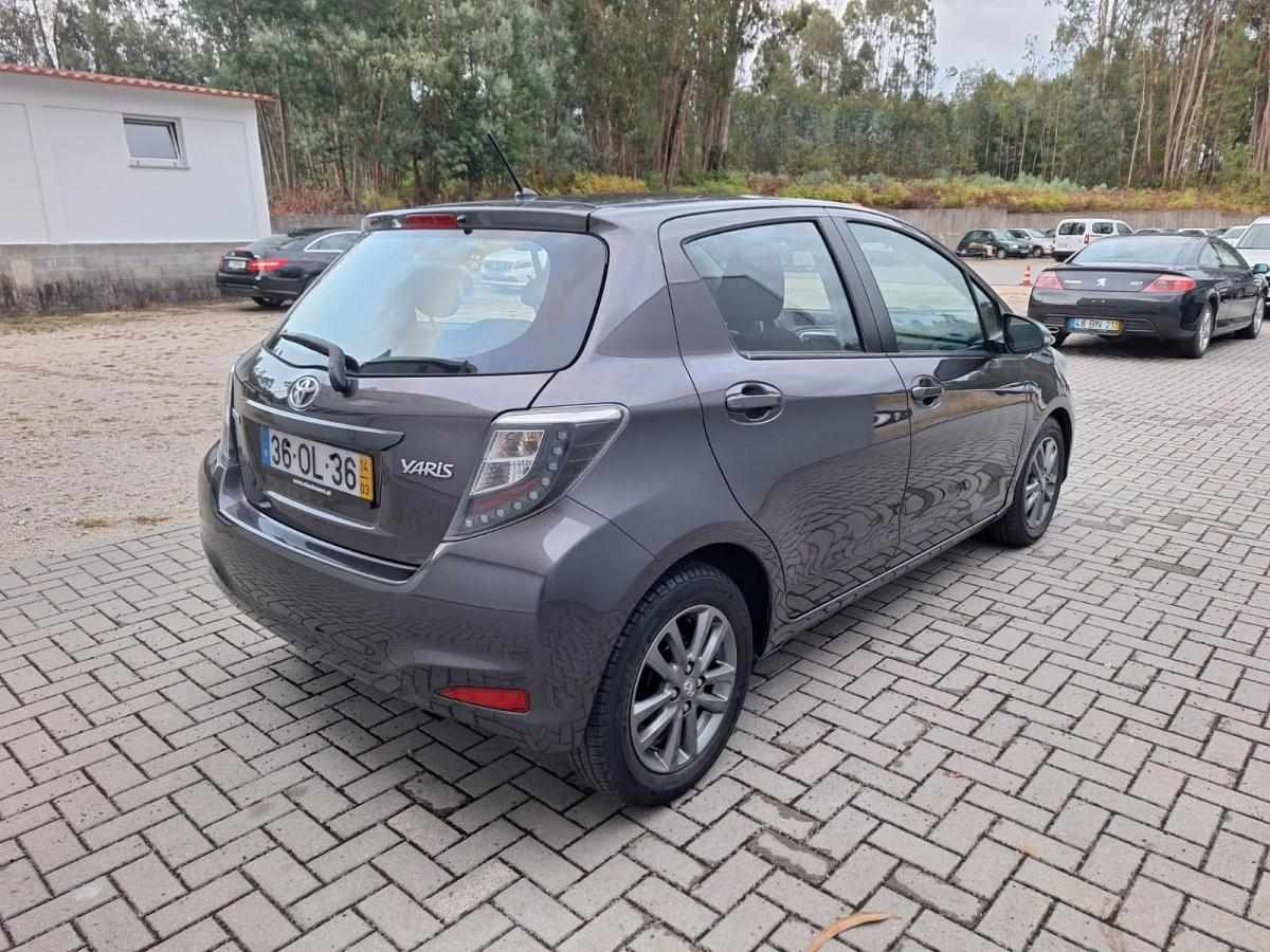 toyota-yaris-2014-diesel-1364cc