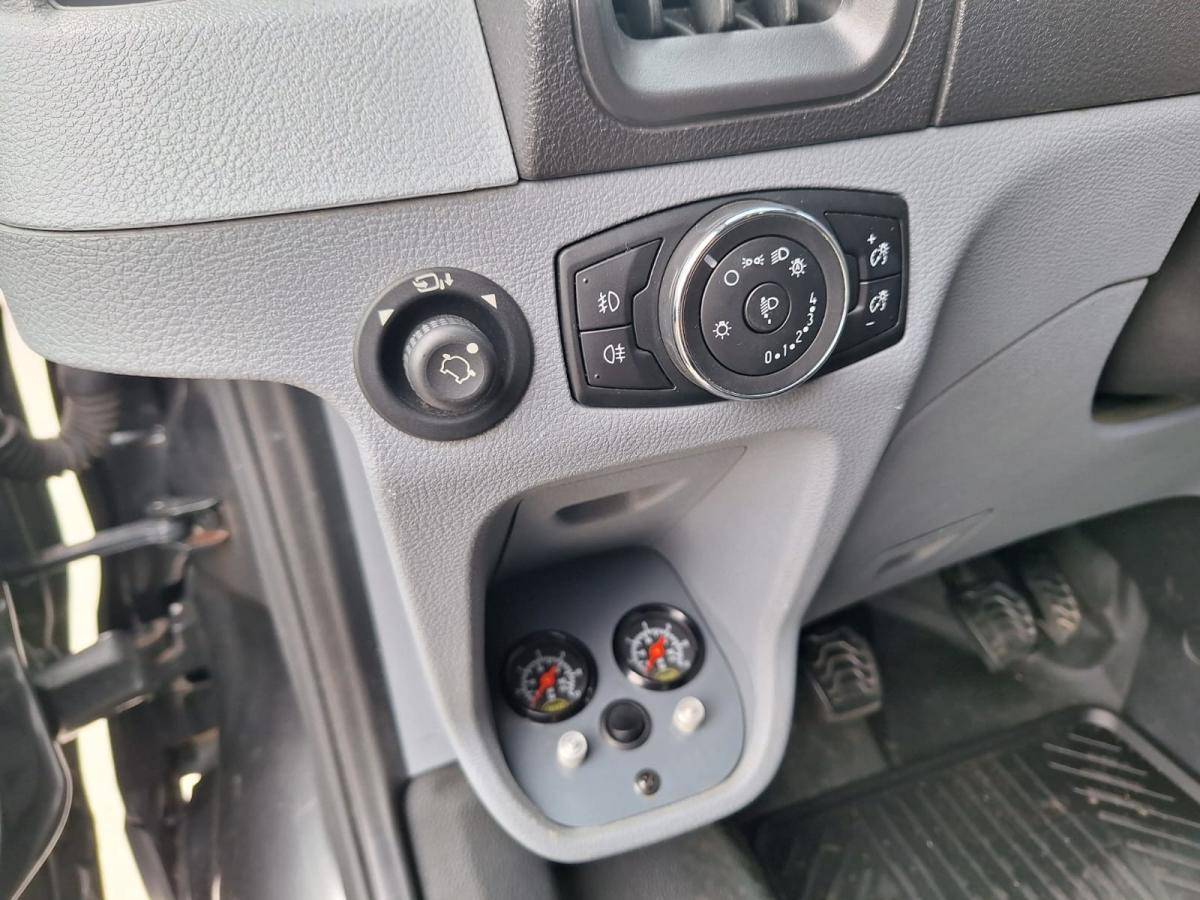 ford-transit-2018-diesel-1995cc