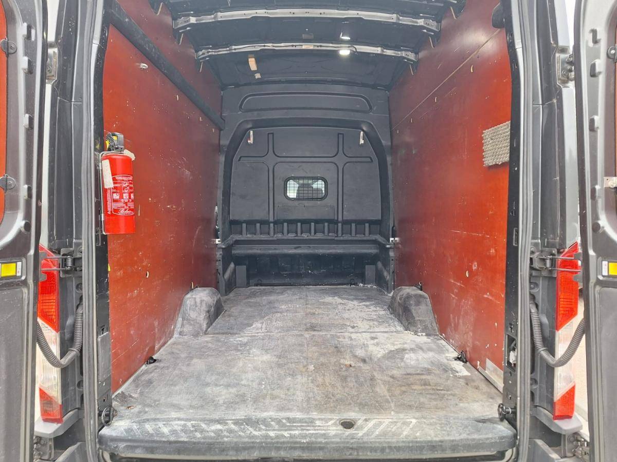 ford-transit-2018-diesel-1995cc