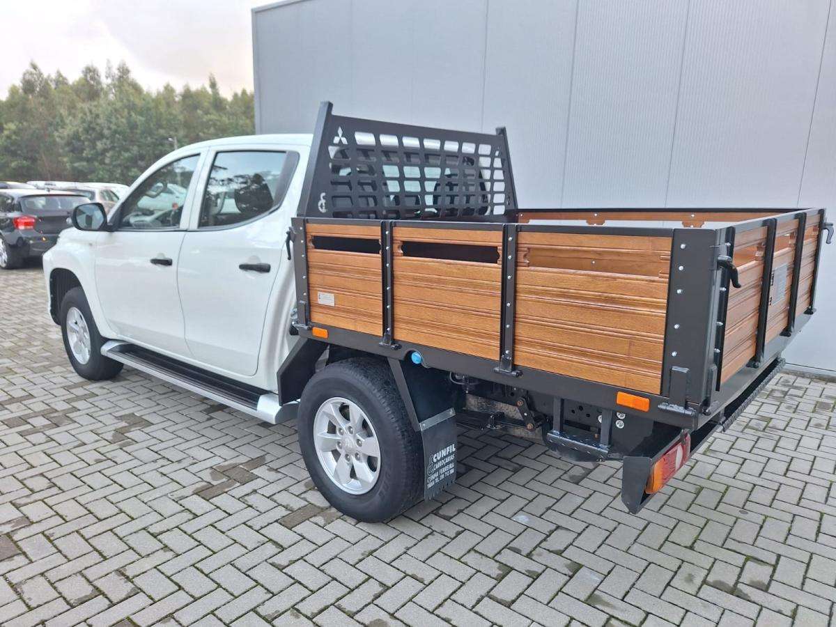 mitsubishi-l200-2021-diesel-2442cc