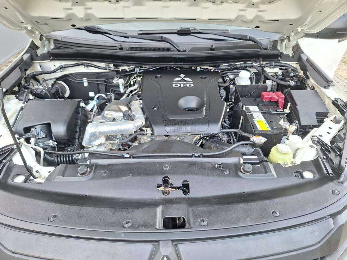 mitsubishi-l200-2021-diesel-2442cc