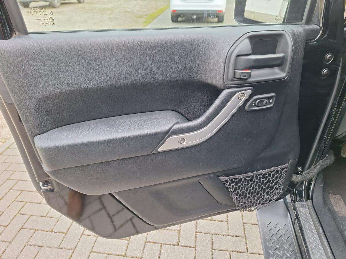 jeep-wrangler-2015-diesel-2776cc