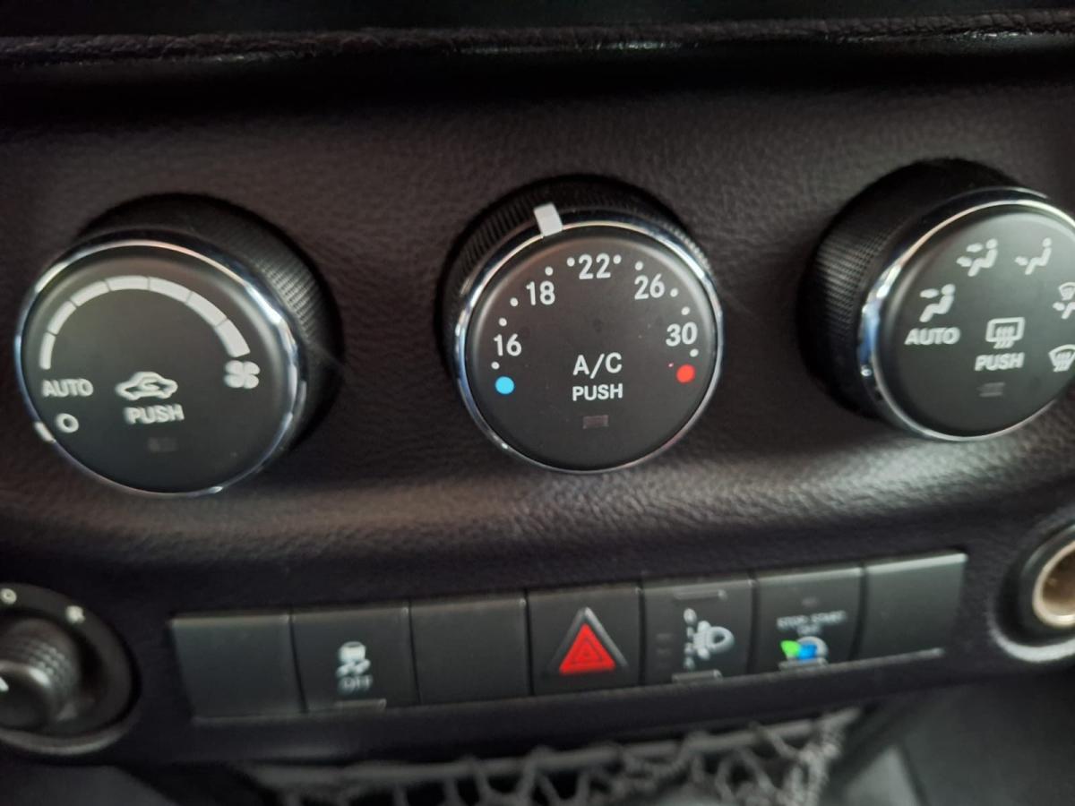 jeep-wrangler-2015-diesel-2776cc