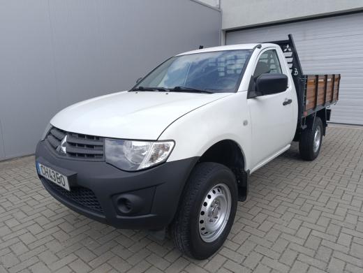mitsubishi-l200-2015-diesel-2477cc