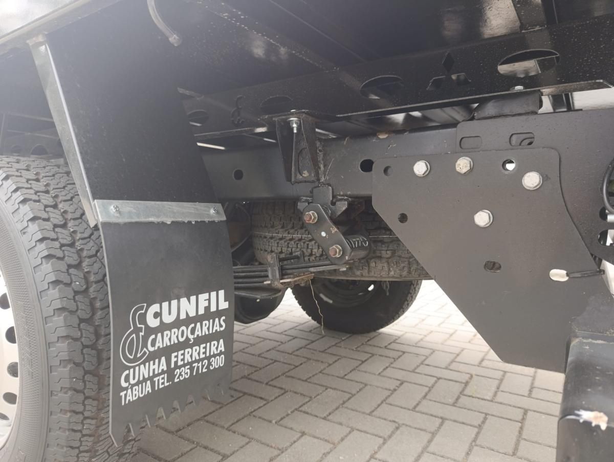 mitsubishi-l200-2015-diesel-2477cc