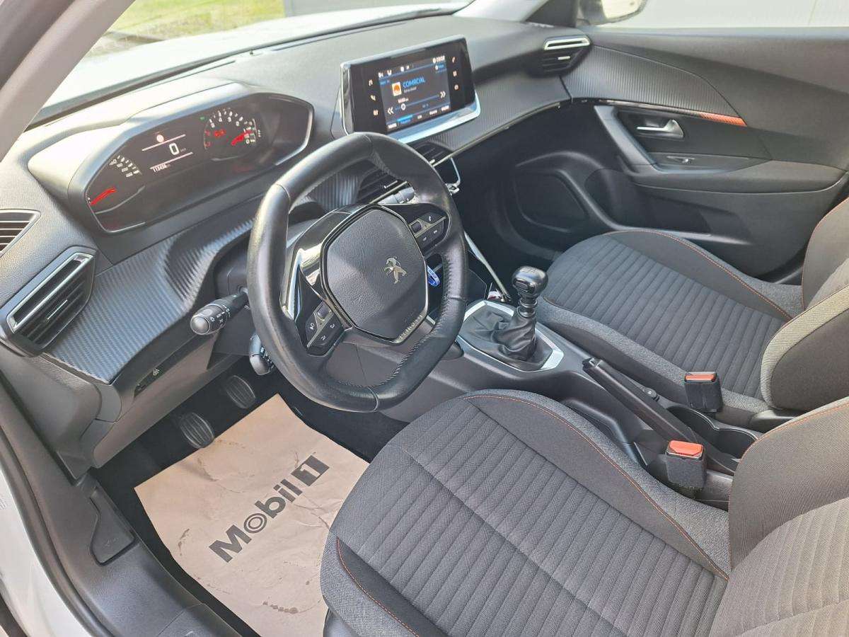 peugeot-2008-2022-diesel-1499cc
