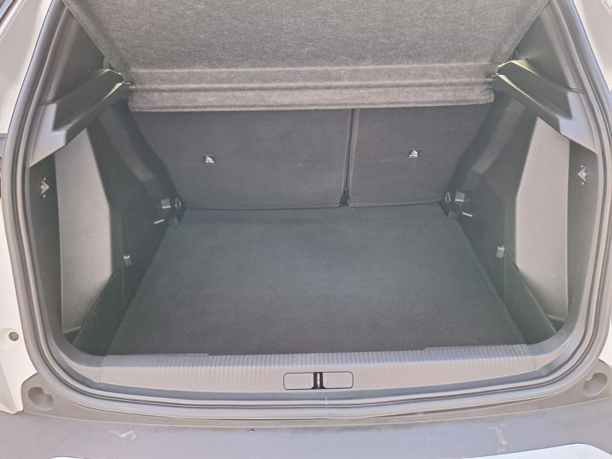 peugeot-2008-2022-diesel-1499cc