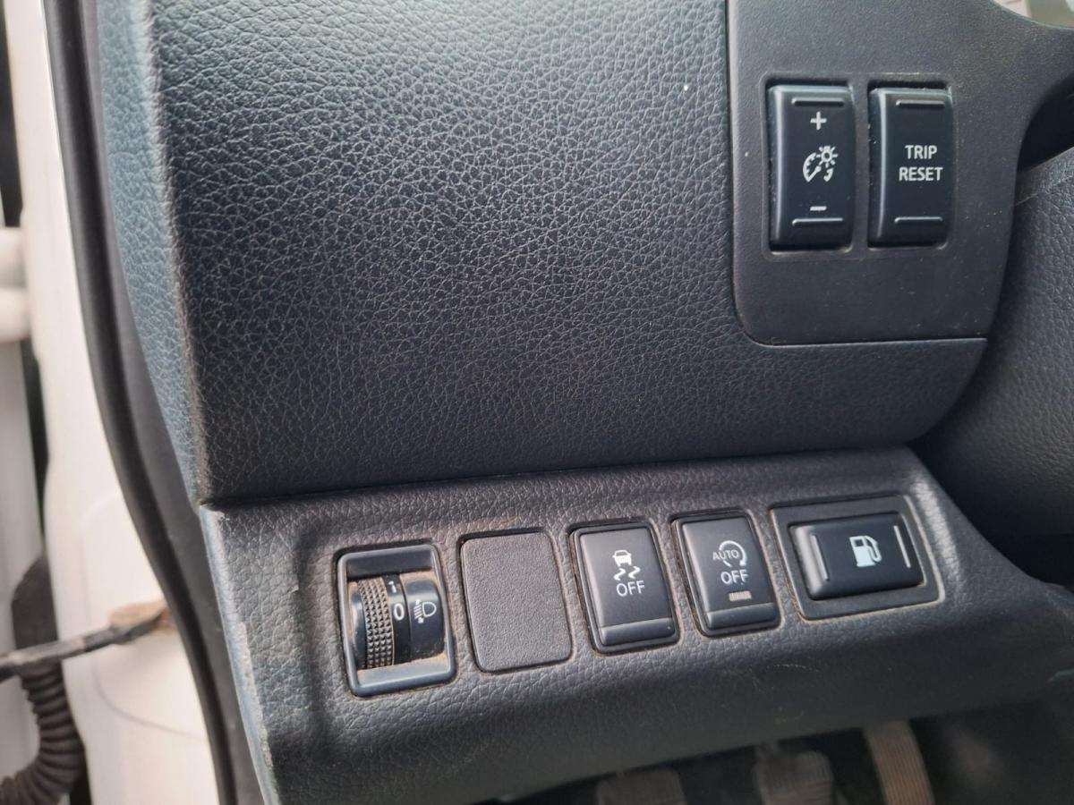 nissan-navara-2020-diesel-2298cc