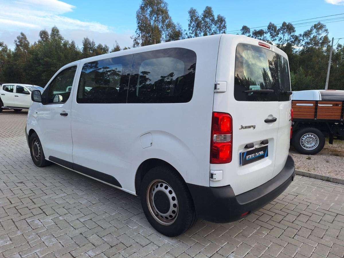 citroen-jumpy-2021-diesel-1499cc