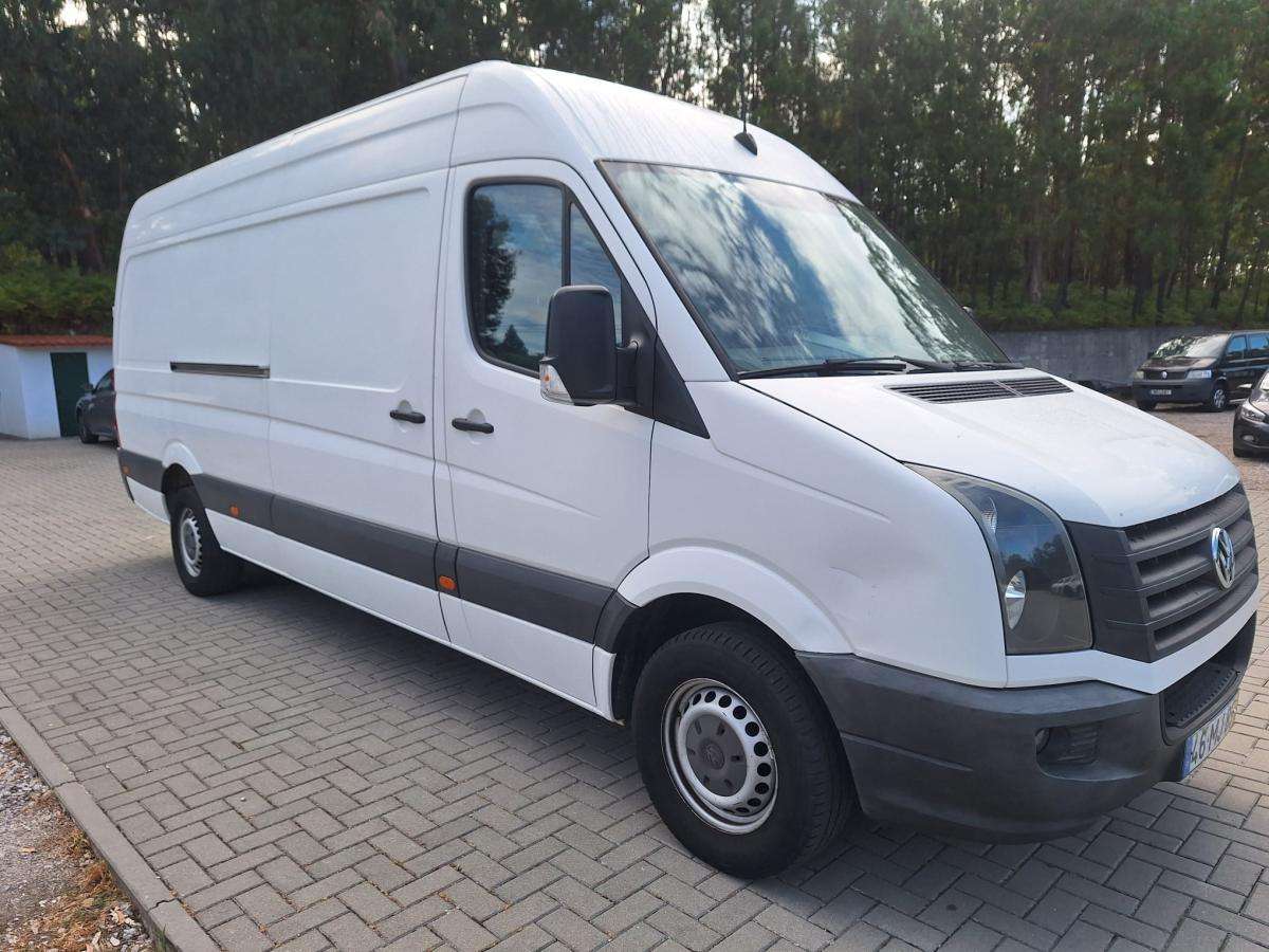 volkswagen-crafter-2011-diesel-1968cc