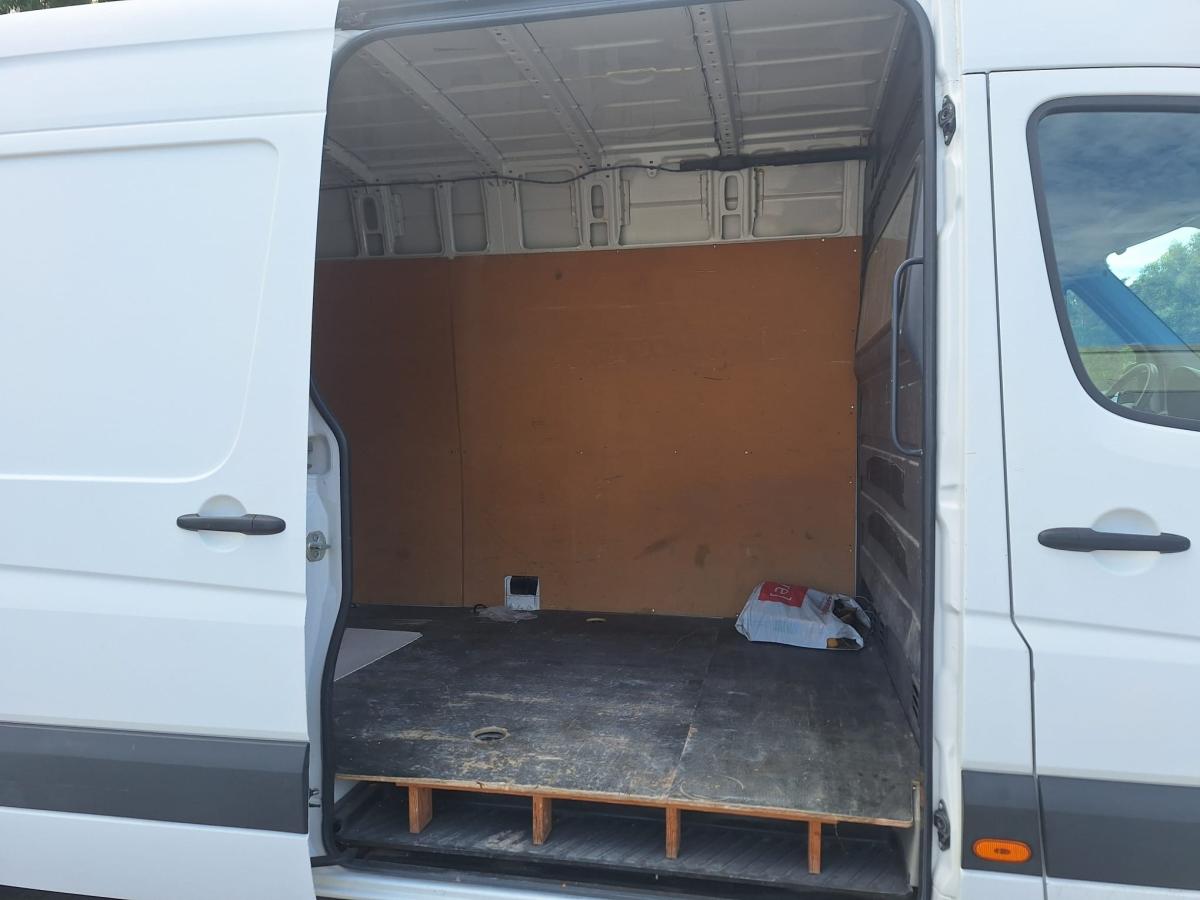 volkswagen-crafter-2011-diesel-1968cc