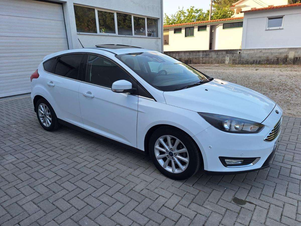 ford-focus-2016-gasolina-998cc