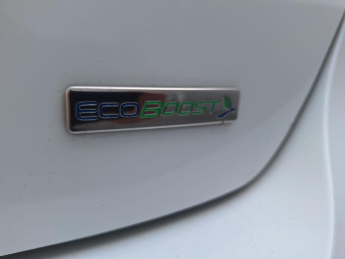 ford-focus-2016-gasolina-998cc