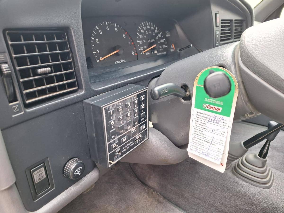 toyota-hilux-1994-gasolina-2336cc