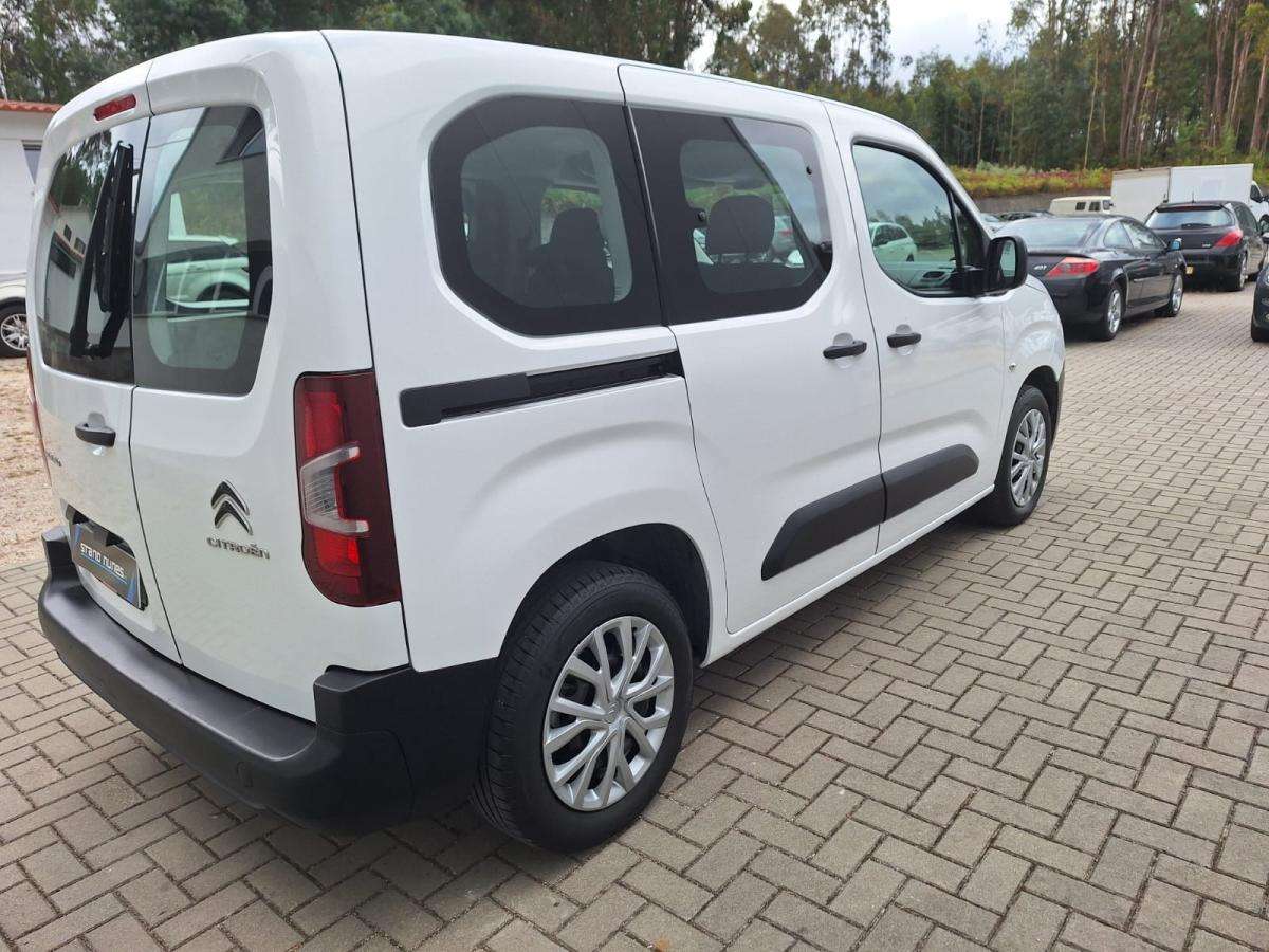 citroen-berlingo-2021-diesel-1499cc