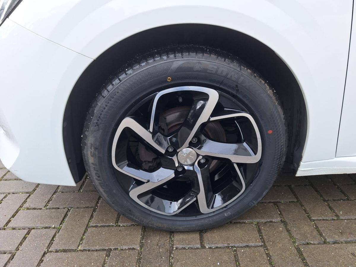 peugeot-208-2022-diesel-1499cc