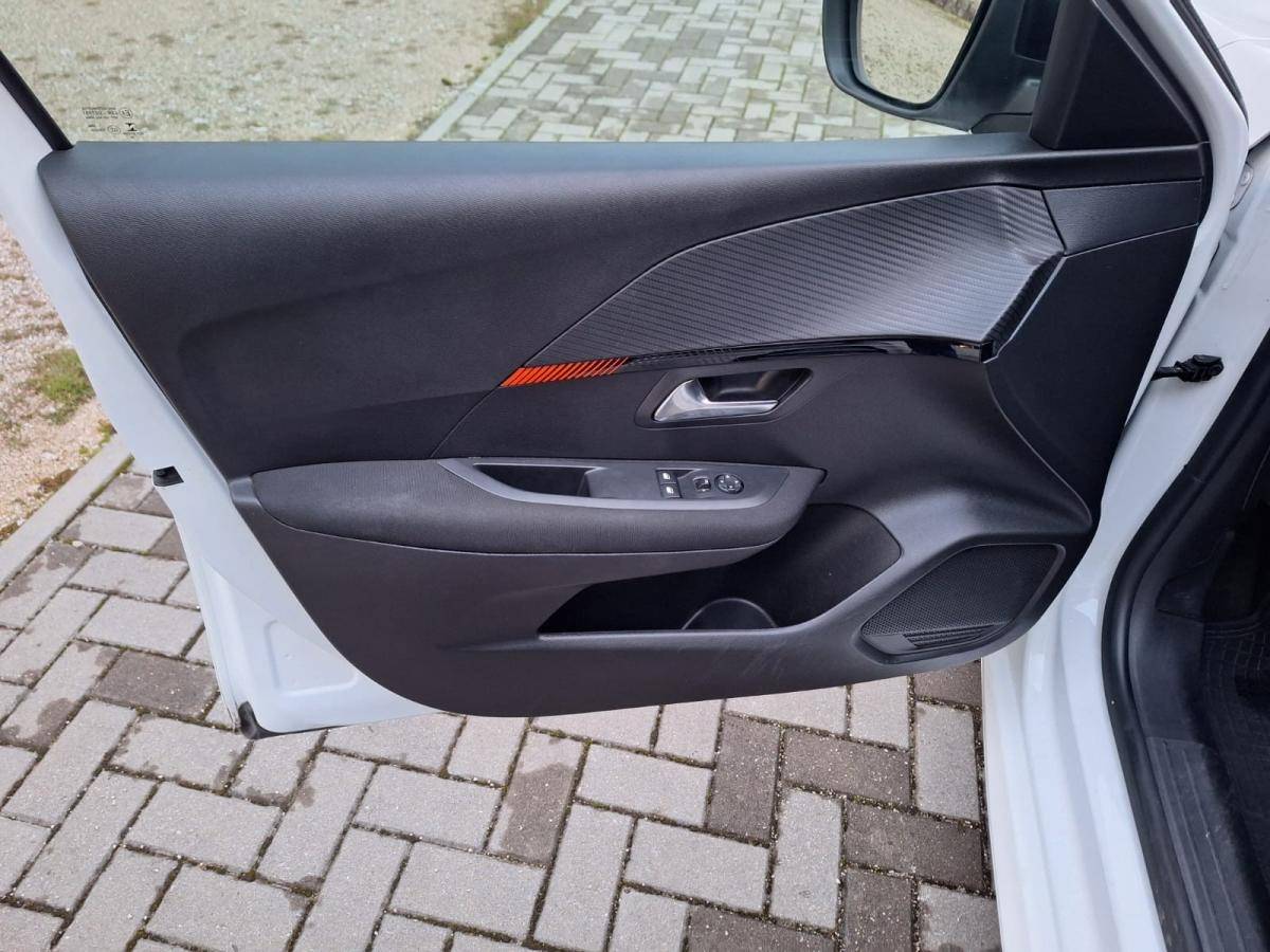 peugeot-208-2022-diesel-1499cc