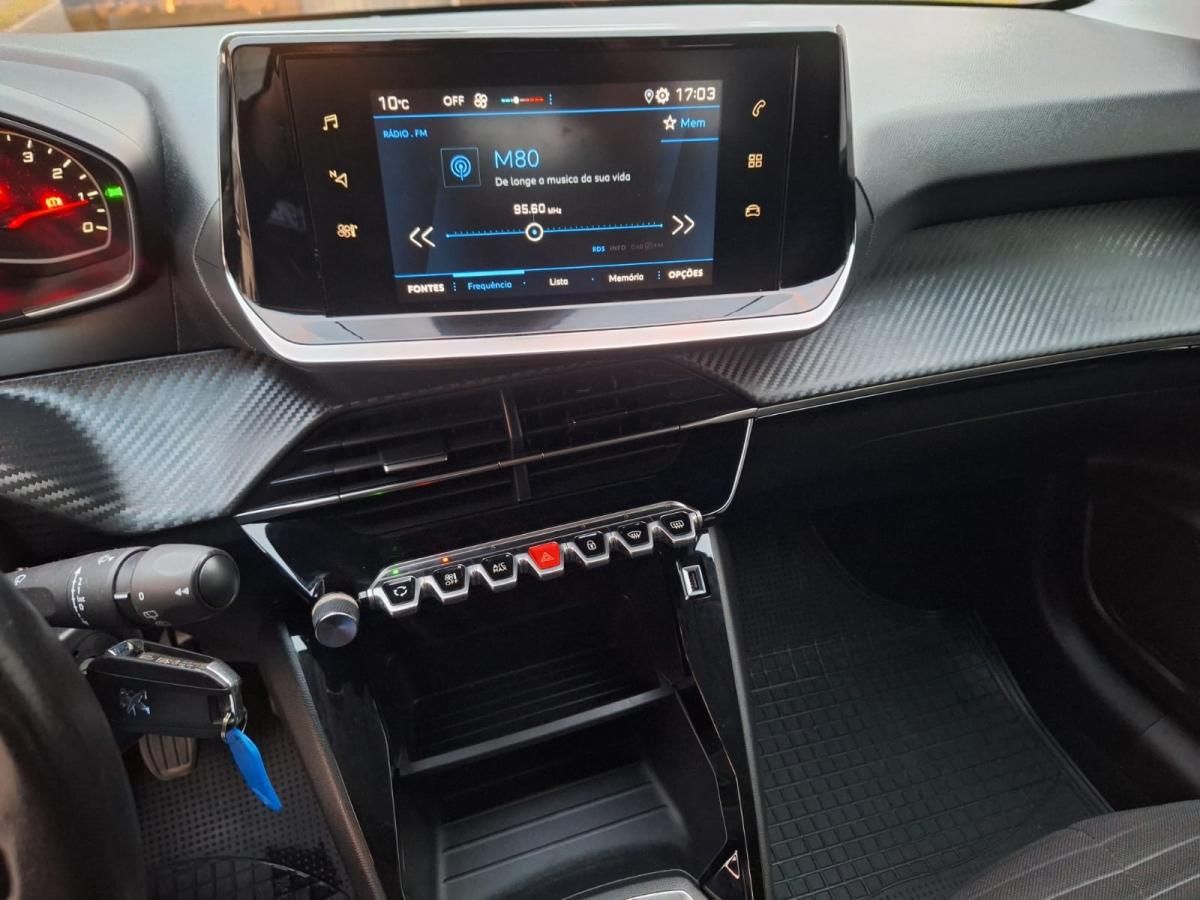 peugeot-208-2022-diesel-1499cc