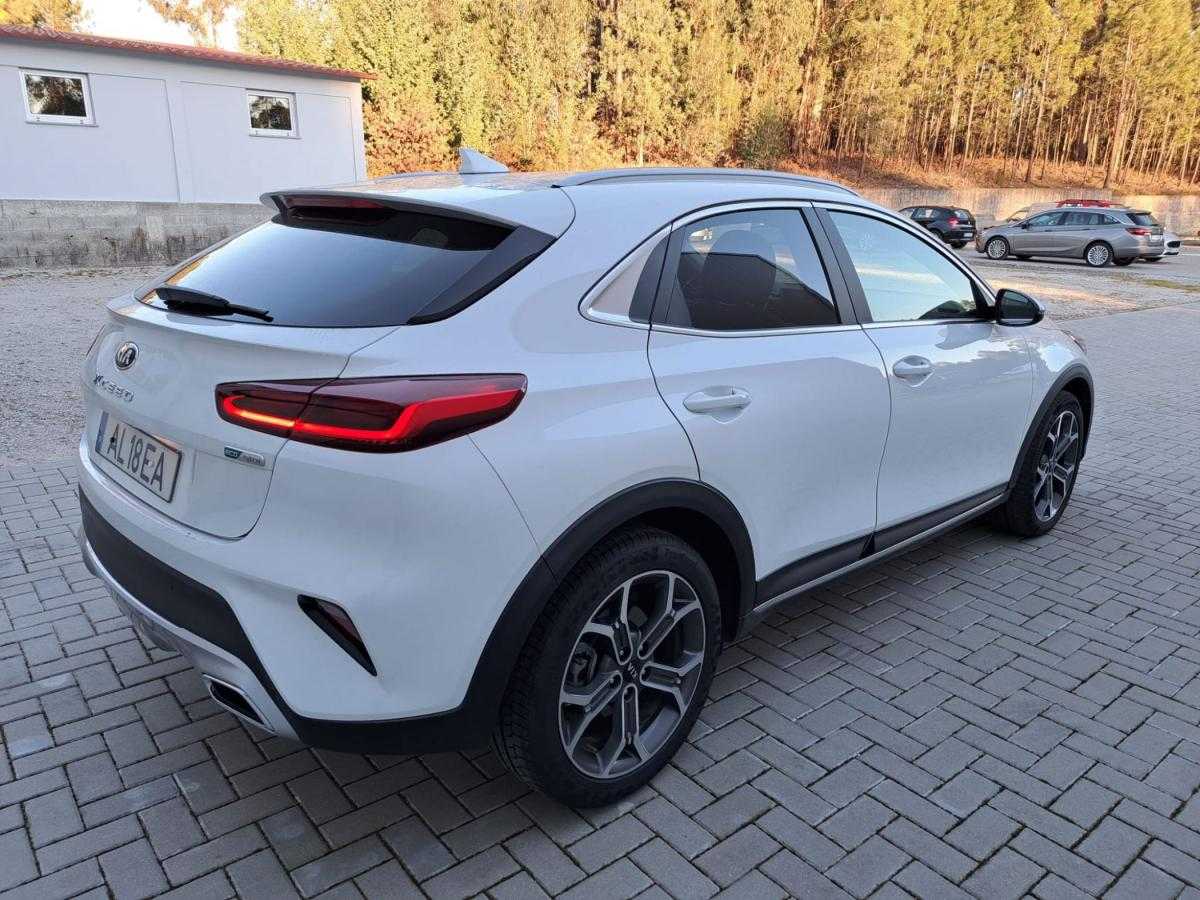 kia-xceed-2021-hibrido-a-diesel-1598cc