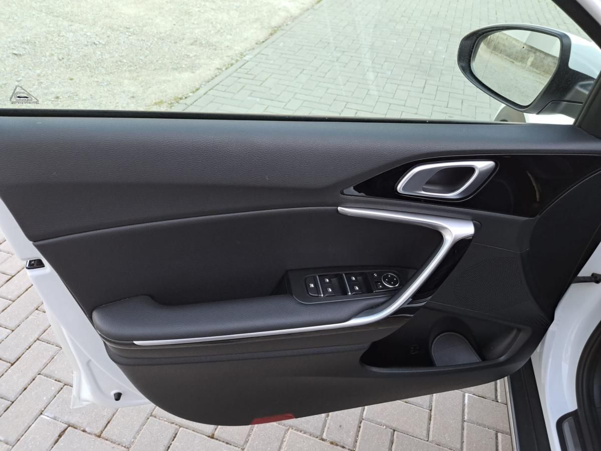 kia-xceed-2021-hibrido-a-diesel-1598cc