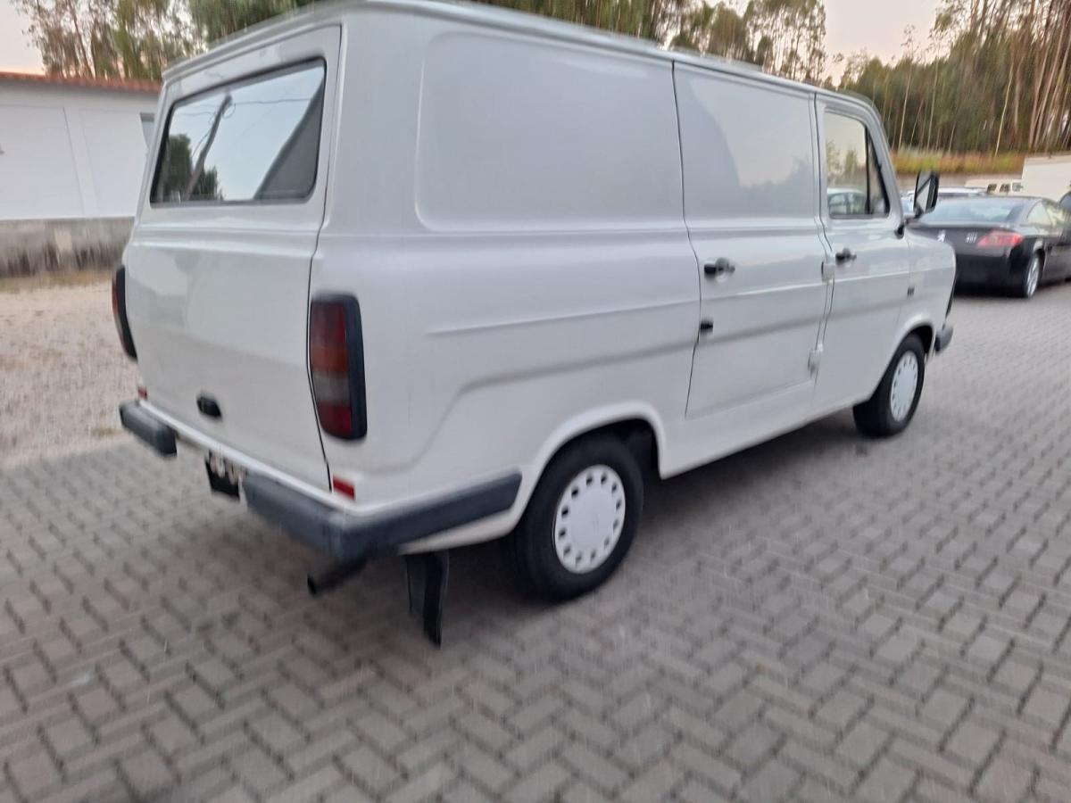 ford-transit-1985-diesel-2495cc