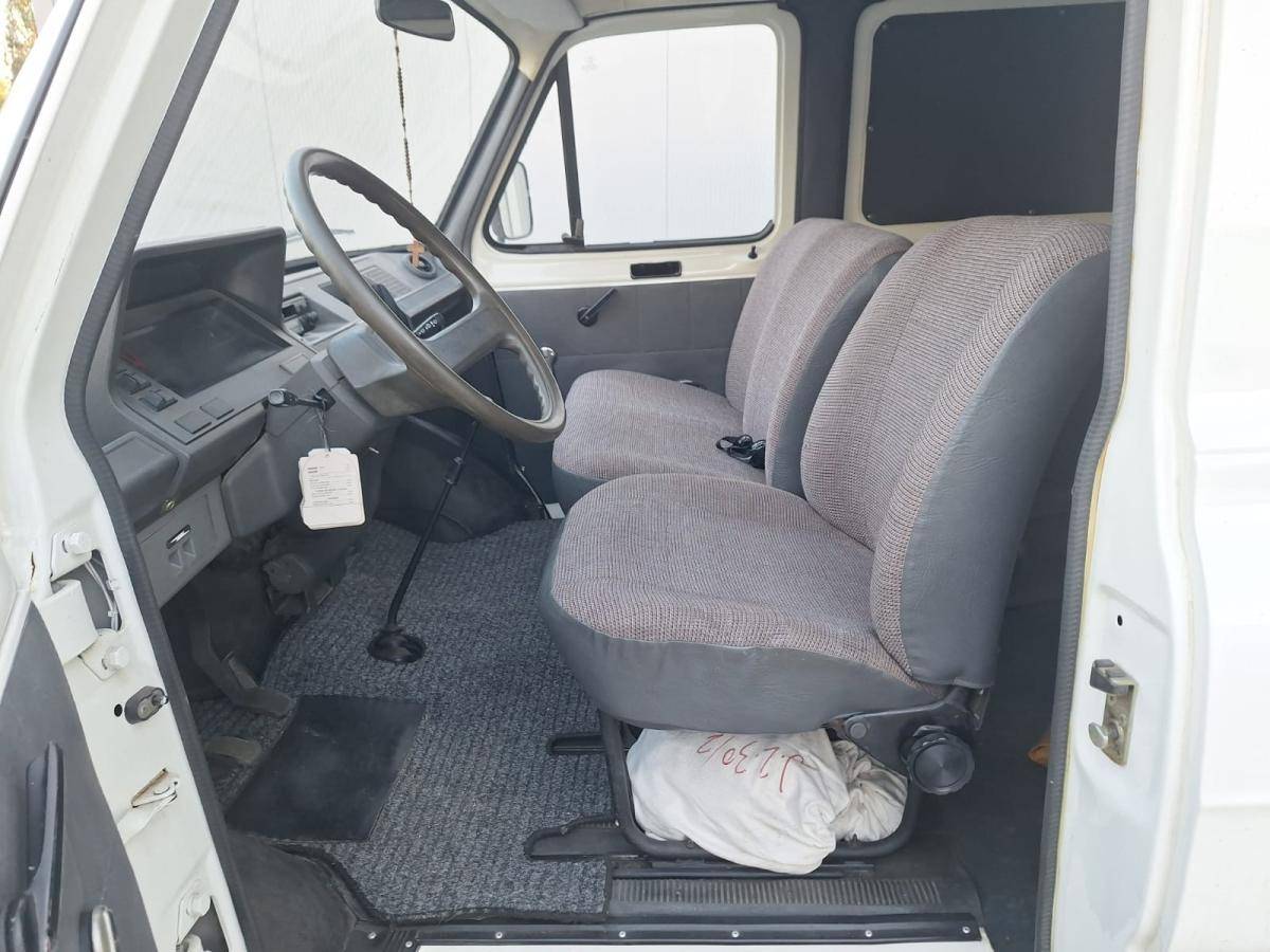 ford-transit-1985-diesel-2495cc