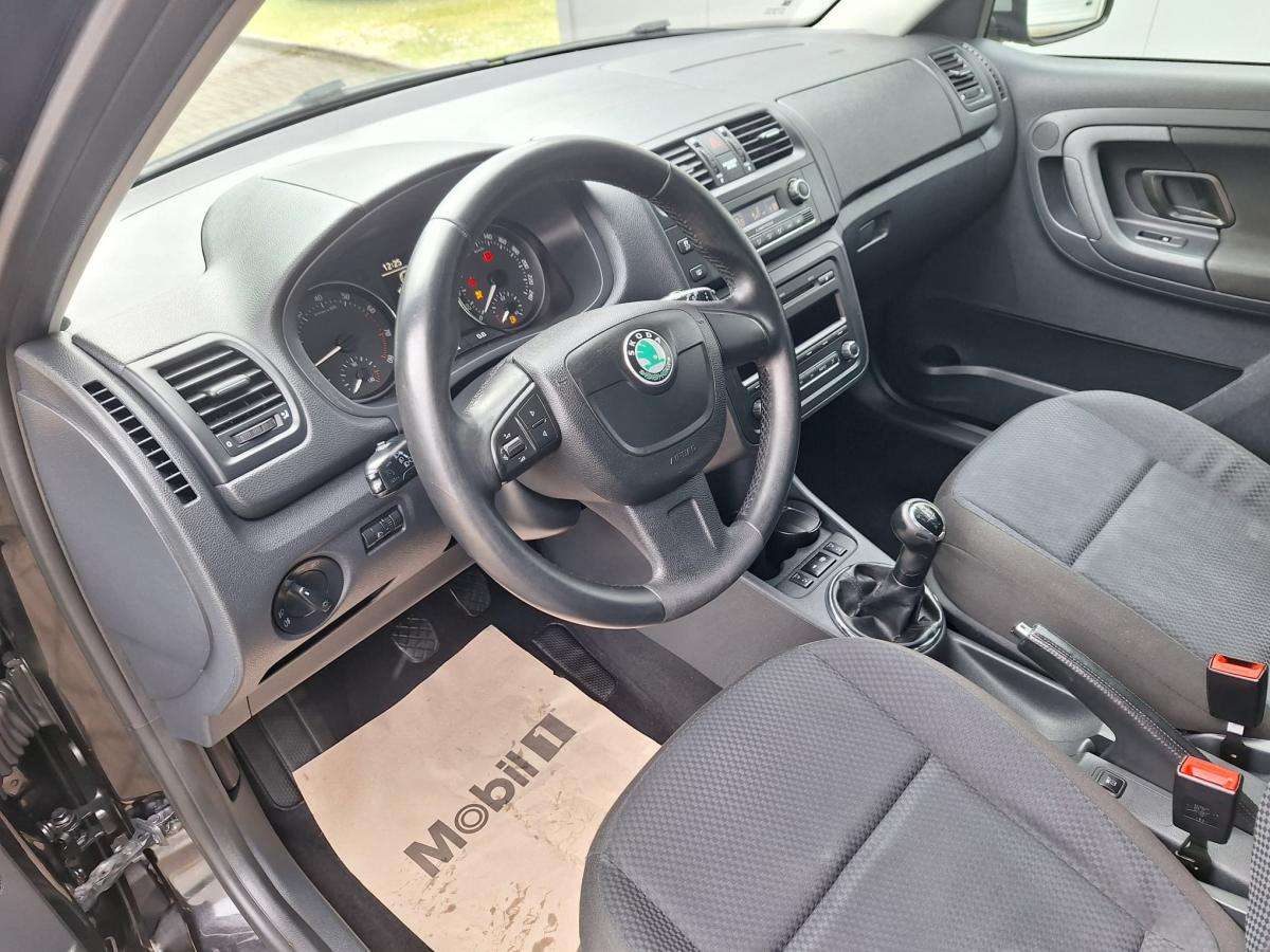 skoda-fabia-2011-gasolina-1197cc