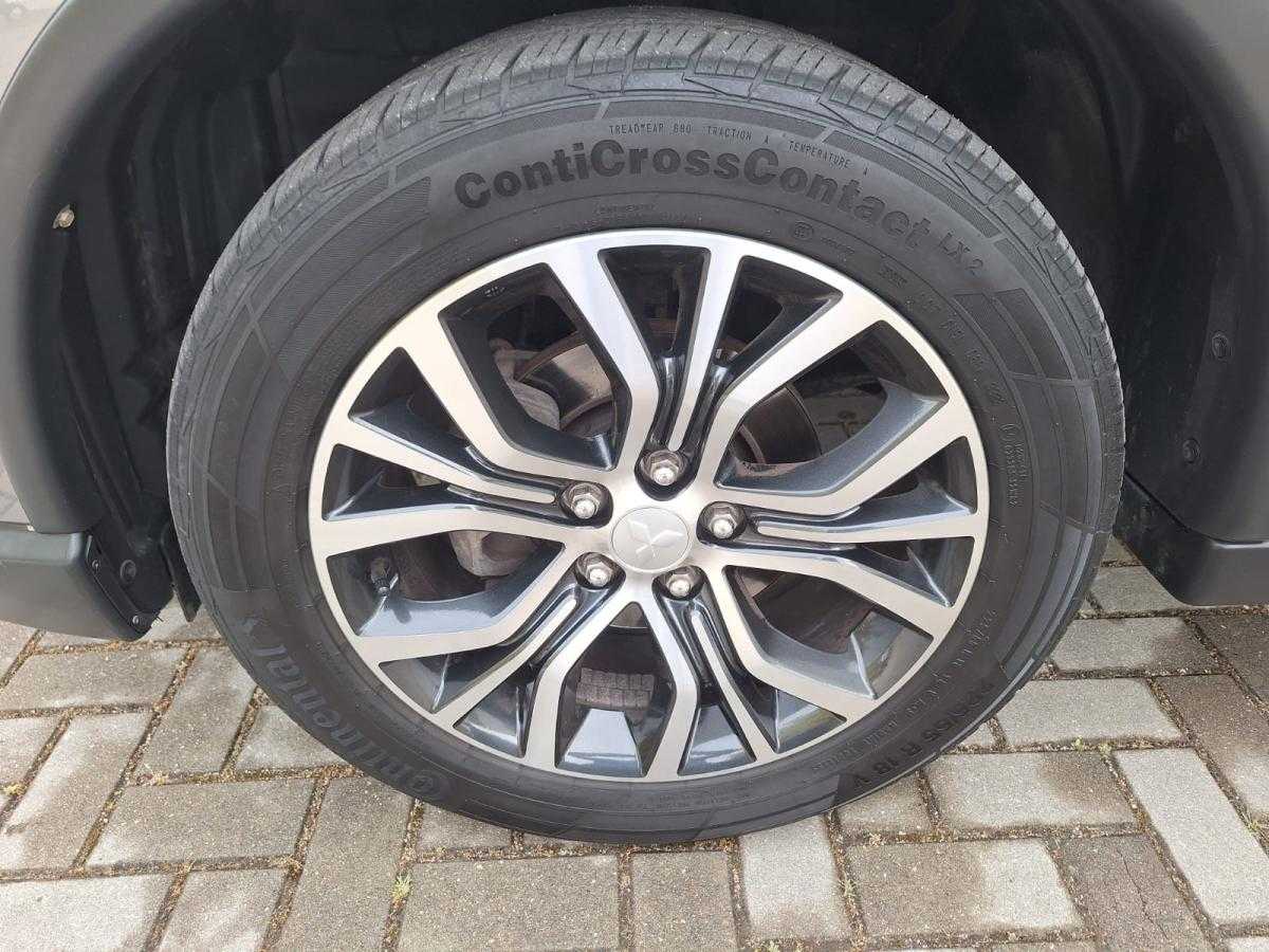 mitsubishi-outlander-2019-diesel-2268cc