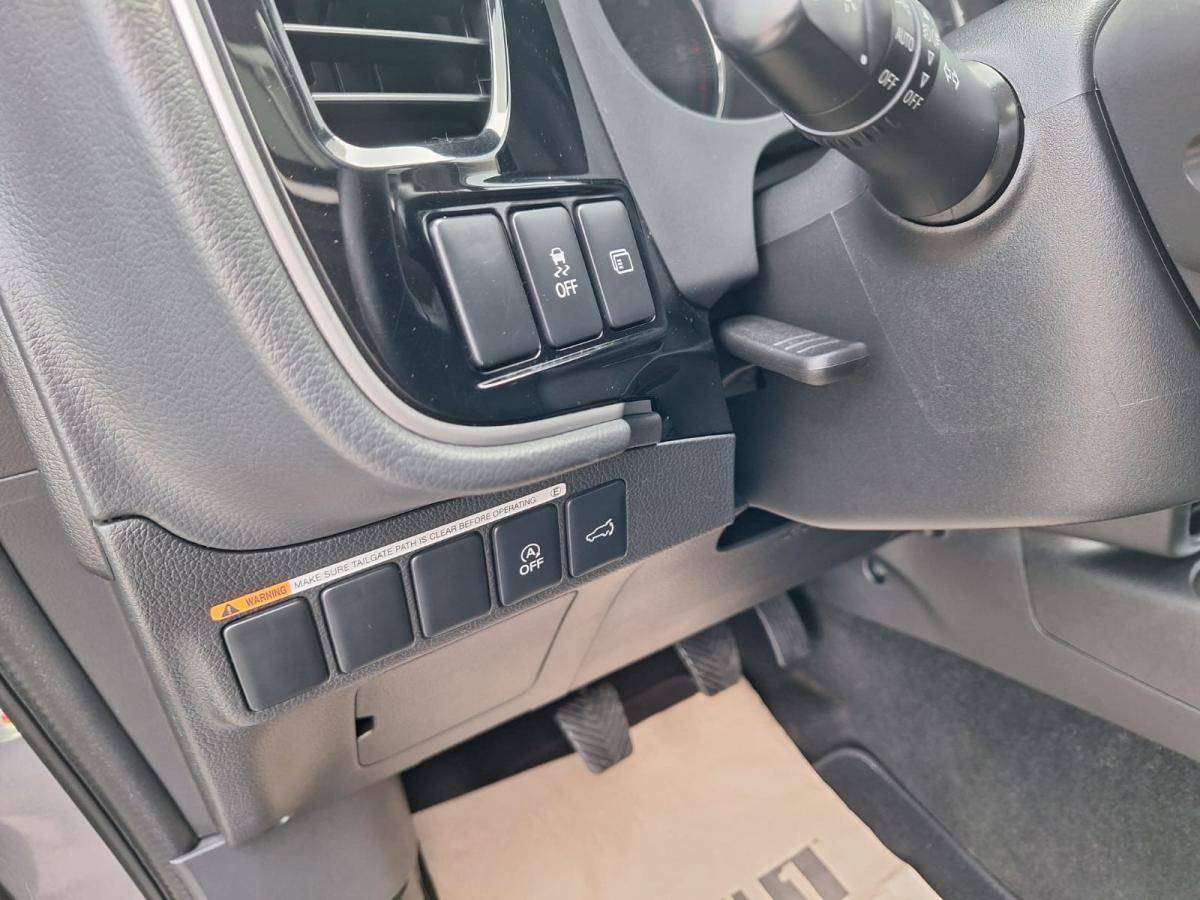 mitsubishi-outlander-2019-diesel-2268cc