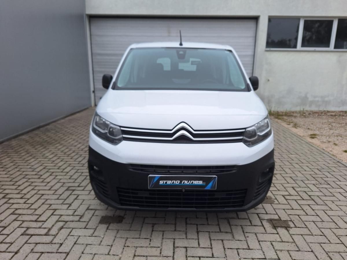 citroen-berlingo-2023-diesel-1499cc