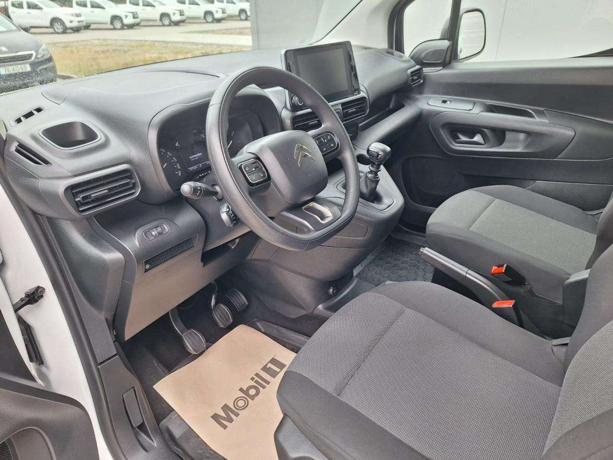 citroen-berlingo-2023-diesel-1499cc