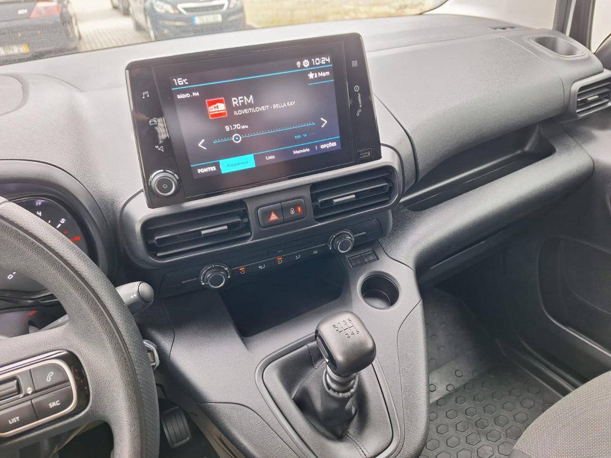 citroen-berlingo-2023-diesel-1499cc