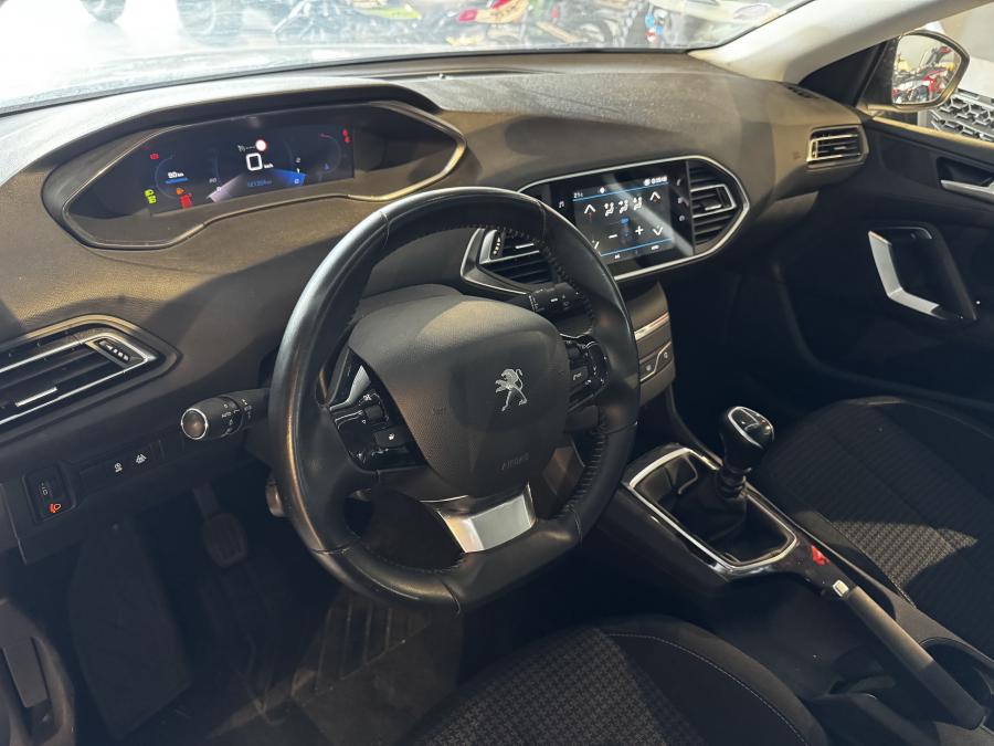 peugeot-308-2020-gasolina-1199cc