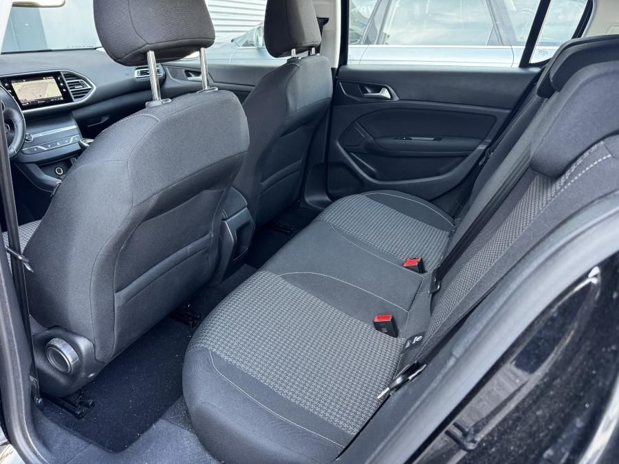 peugeot-308-2020-gasolina-1199cc