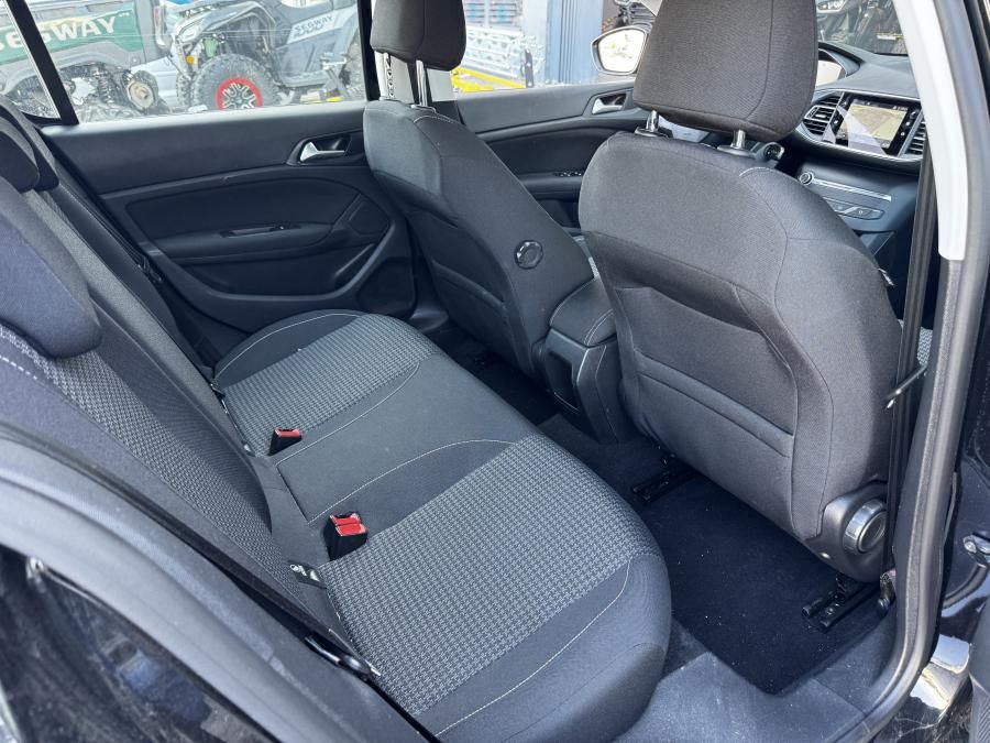 peugeot-308-2020-gasolina-1199cc
