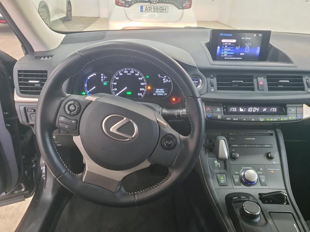 lexus-ct-200h-2019-hibrido-a-gasolina-1798cc