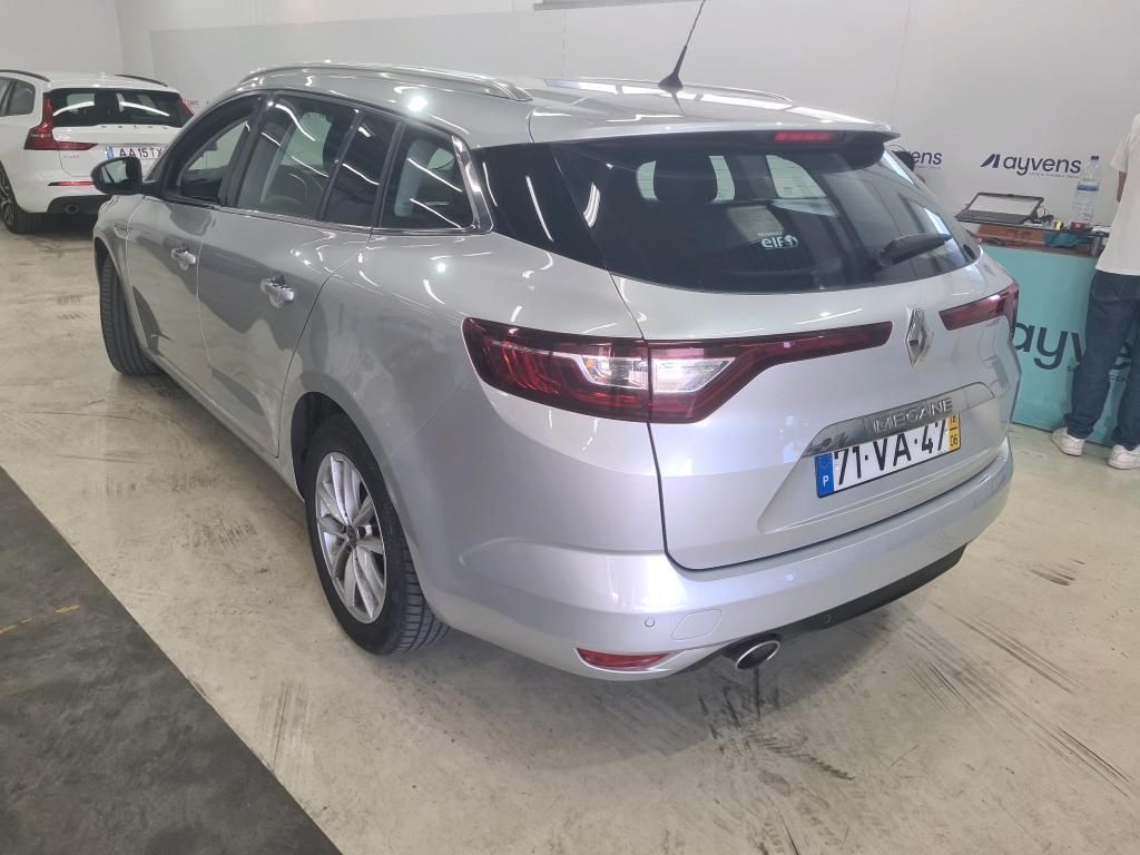 renault-megane-sport-tourer-2018-diesel-1461cc