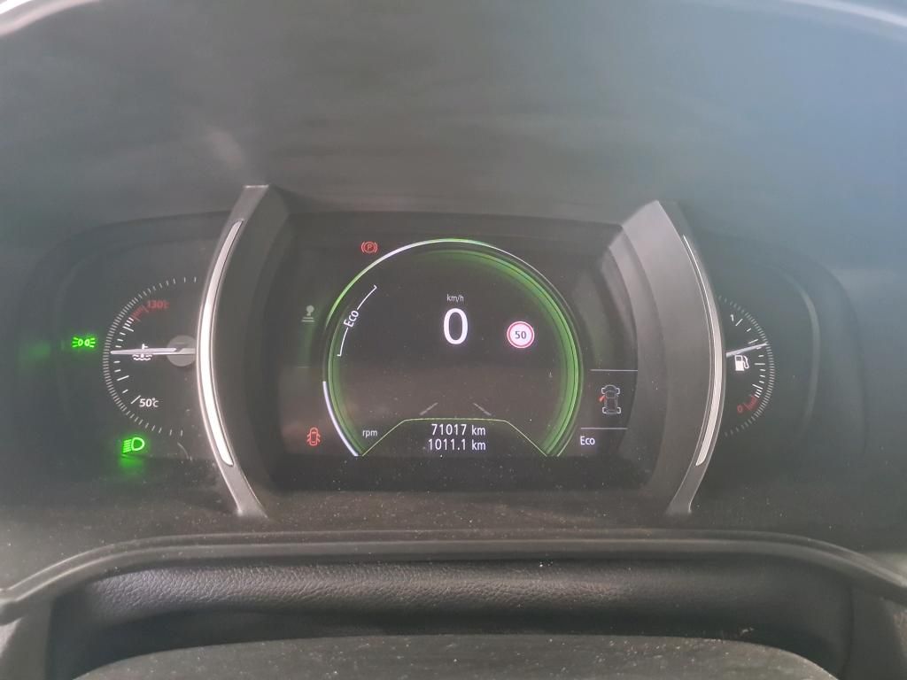 renault-megane-sport-tourer-2018-diesel-1461cc