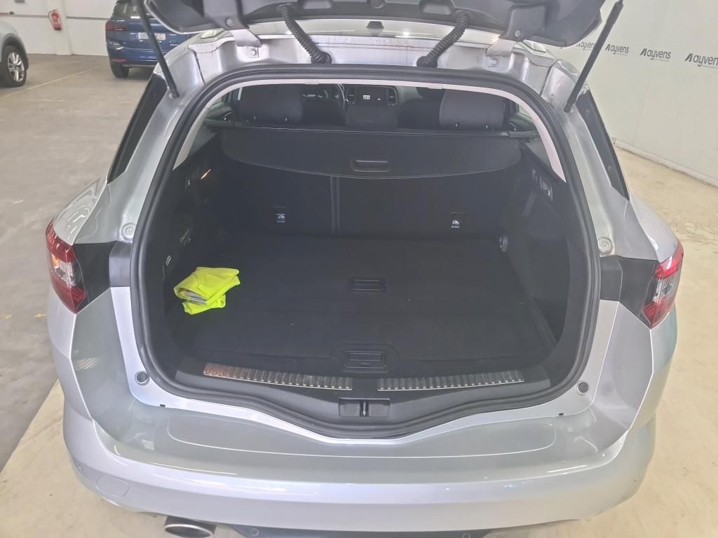 renault-megane-sport-tourer-2018-diesel-1461cc