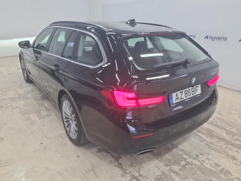 bmw-serie-5-2023-hibrido-a-gasolina-1998cc